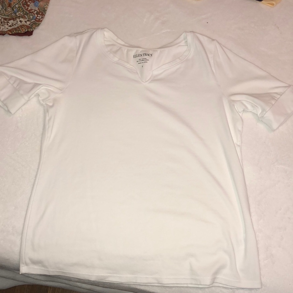 White V koch t shirt